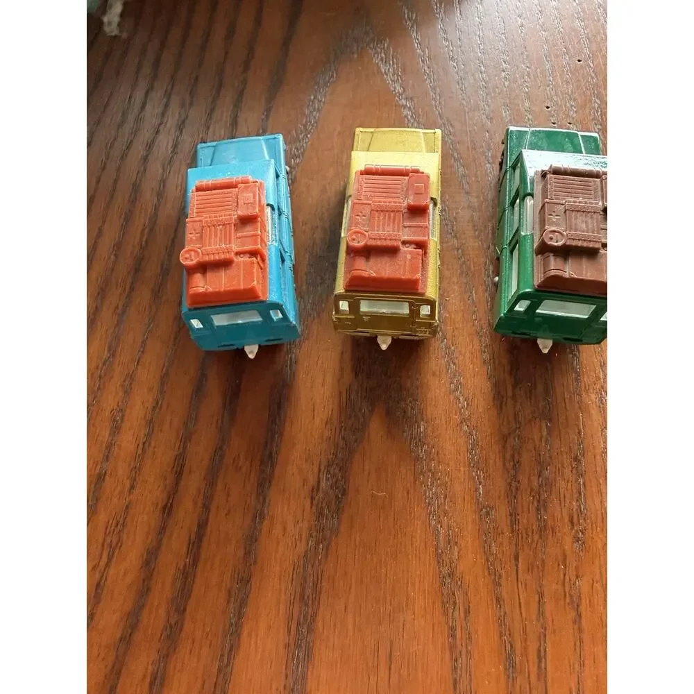 Matchbox Lesney Land Rover Safari No. 12 Blue Gold And Green